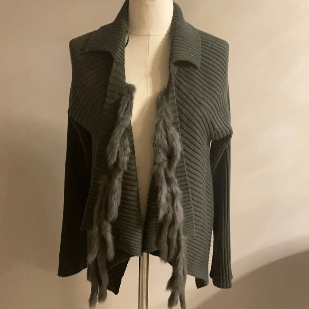 São Paulo green wool cardigan sweater with cascade rabbit fur open front Large